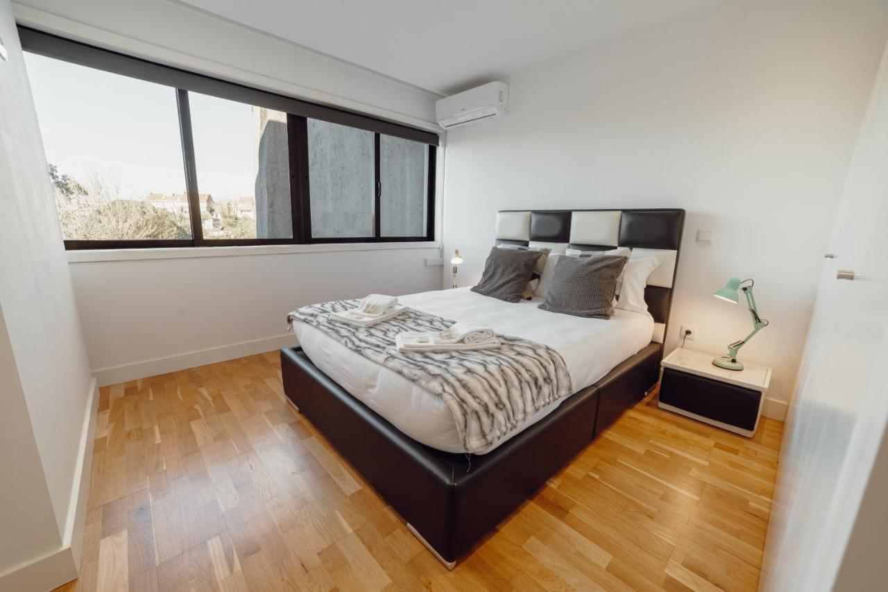 Downtown Stylish Apartment With Garage By Vacationy Porto Ngoại thất bức ảnh